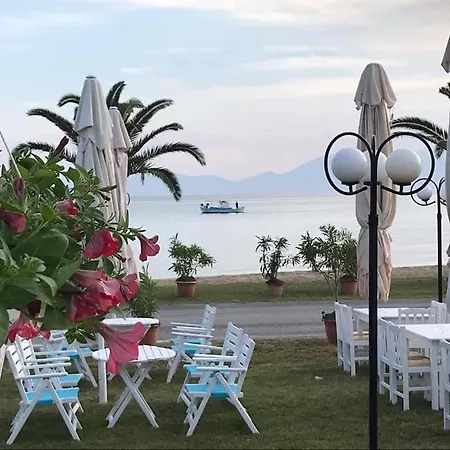 Aigeas Camping Nea Kallikrateia Extérieur photo