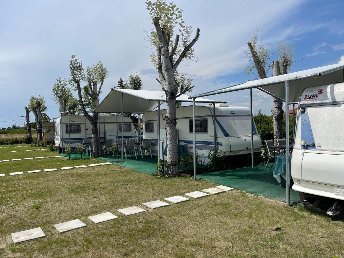Aigeas Camping Nea Kallikrateia